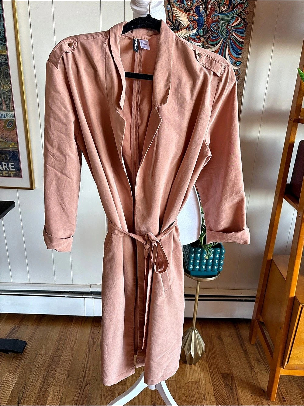 H&M Divided Pink Belted Lightweight Trench Coat Size Large